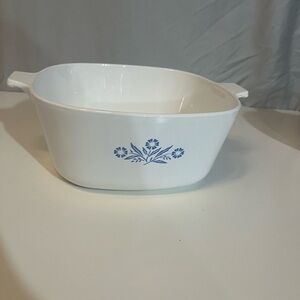 Vintage 1965 Corningware White Baking Dish with Blue Corn Flowers 2 1/2 QT